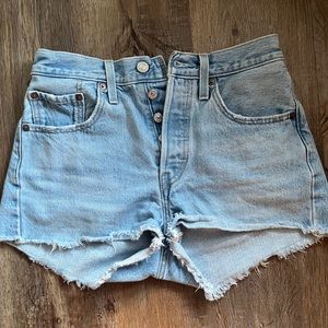 Levi shorts